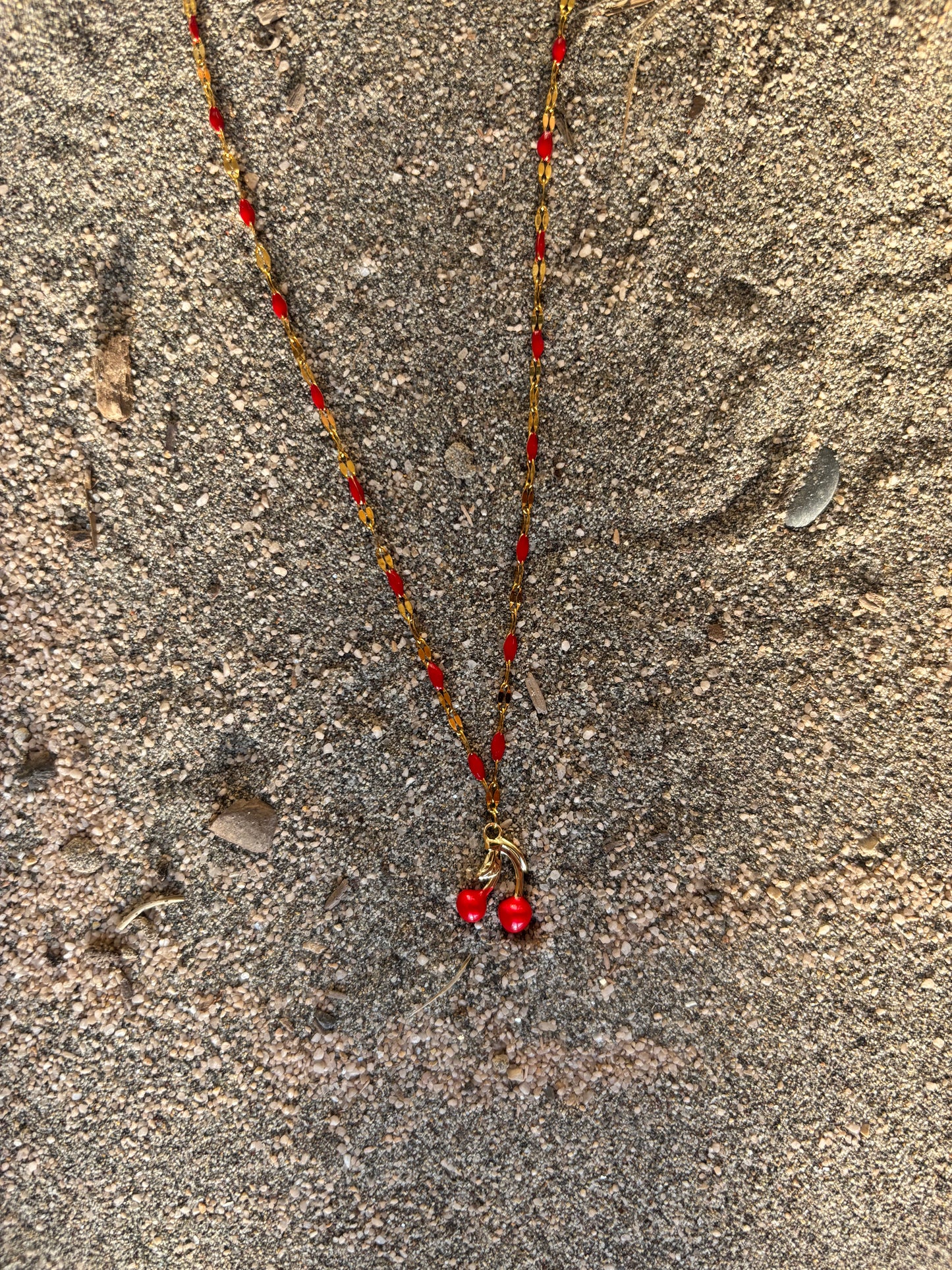 Collier Cerise