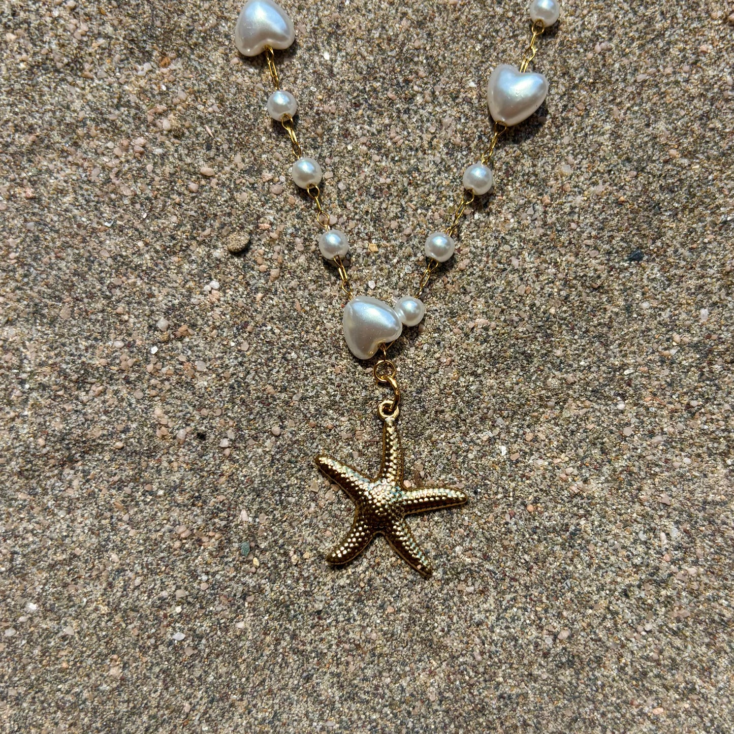 Collier Agonda